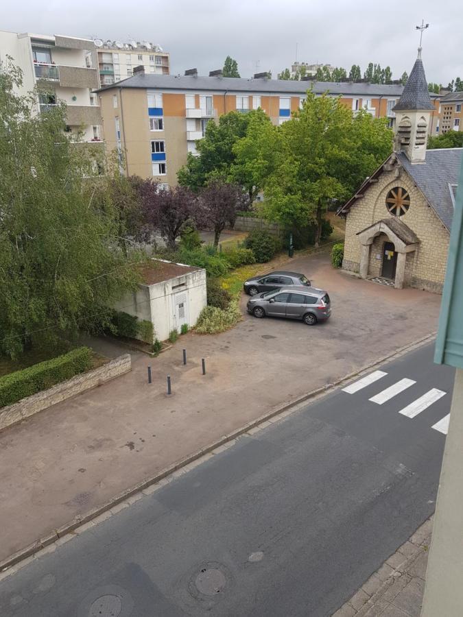 Chambres A Louer Dans Appartement Balcon - Wifi - Parking Gratuit Nevers Dış mekan fotoğraf